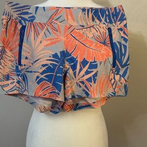 Columbia Women's Tropical Print Active Shorts in Blue and Coral size small